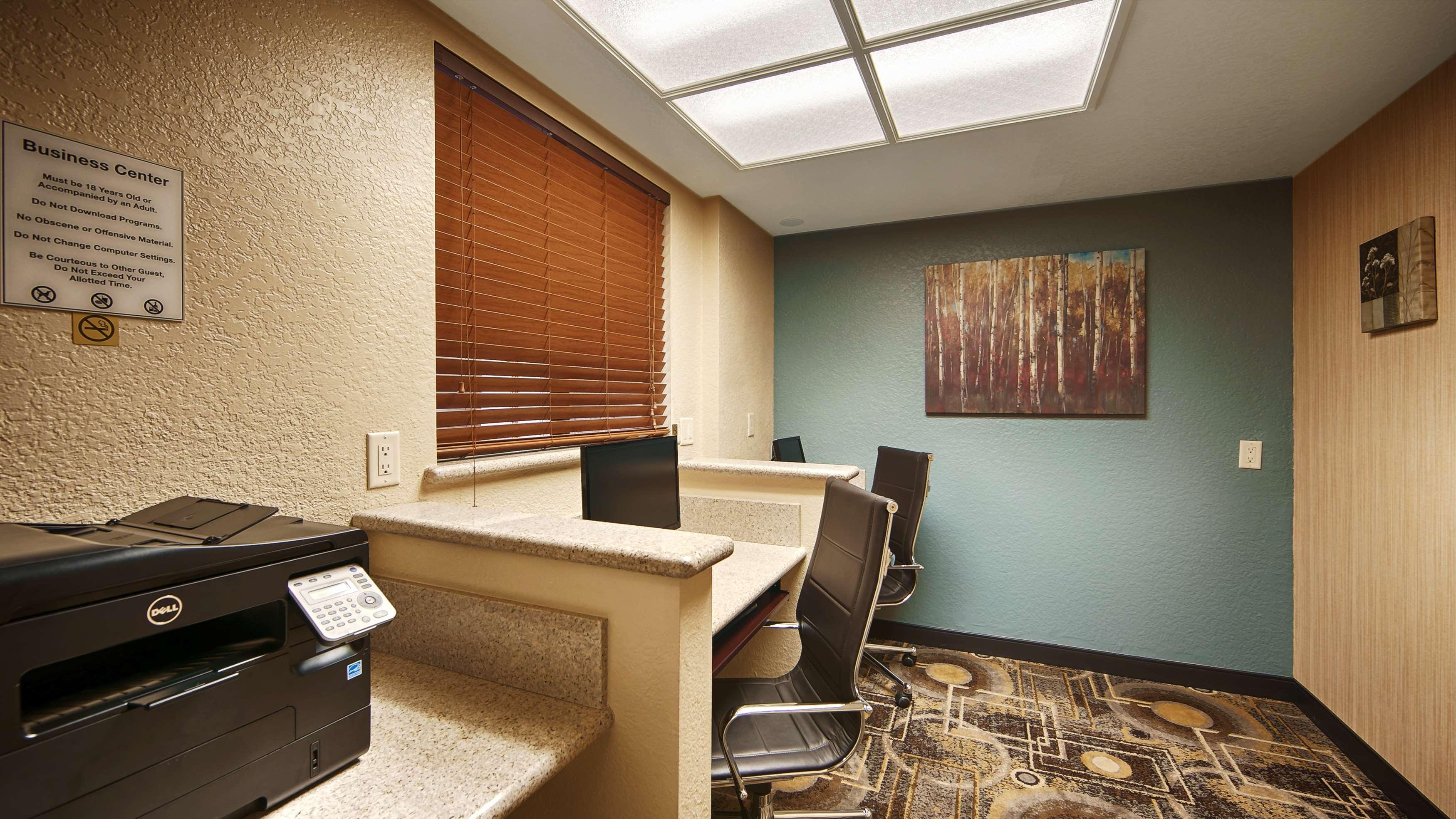 Best Western San Dimas Hotel & Suites Exterior foto