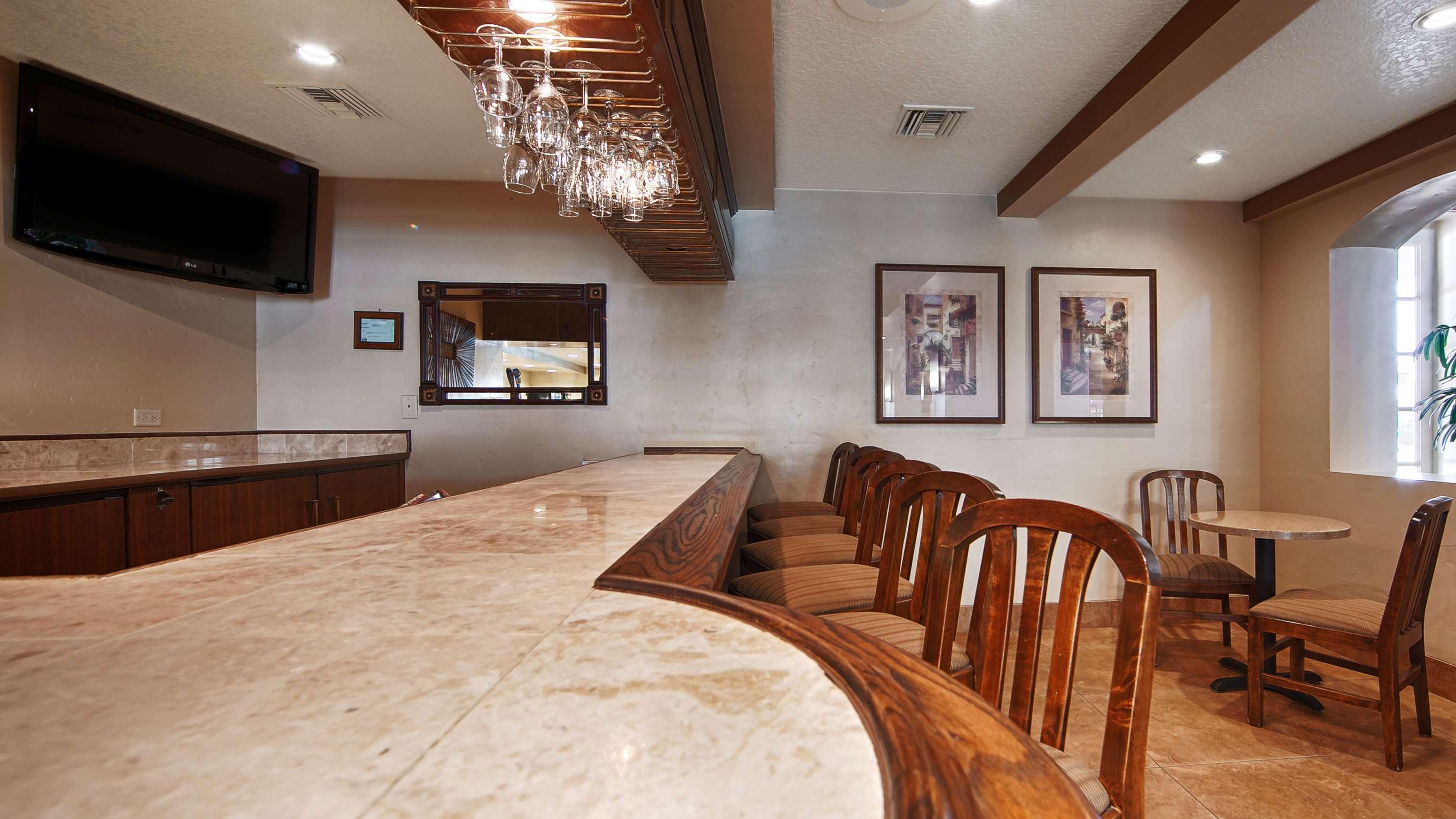 Best Western San Dimas Hotel & Suites Exterior foto