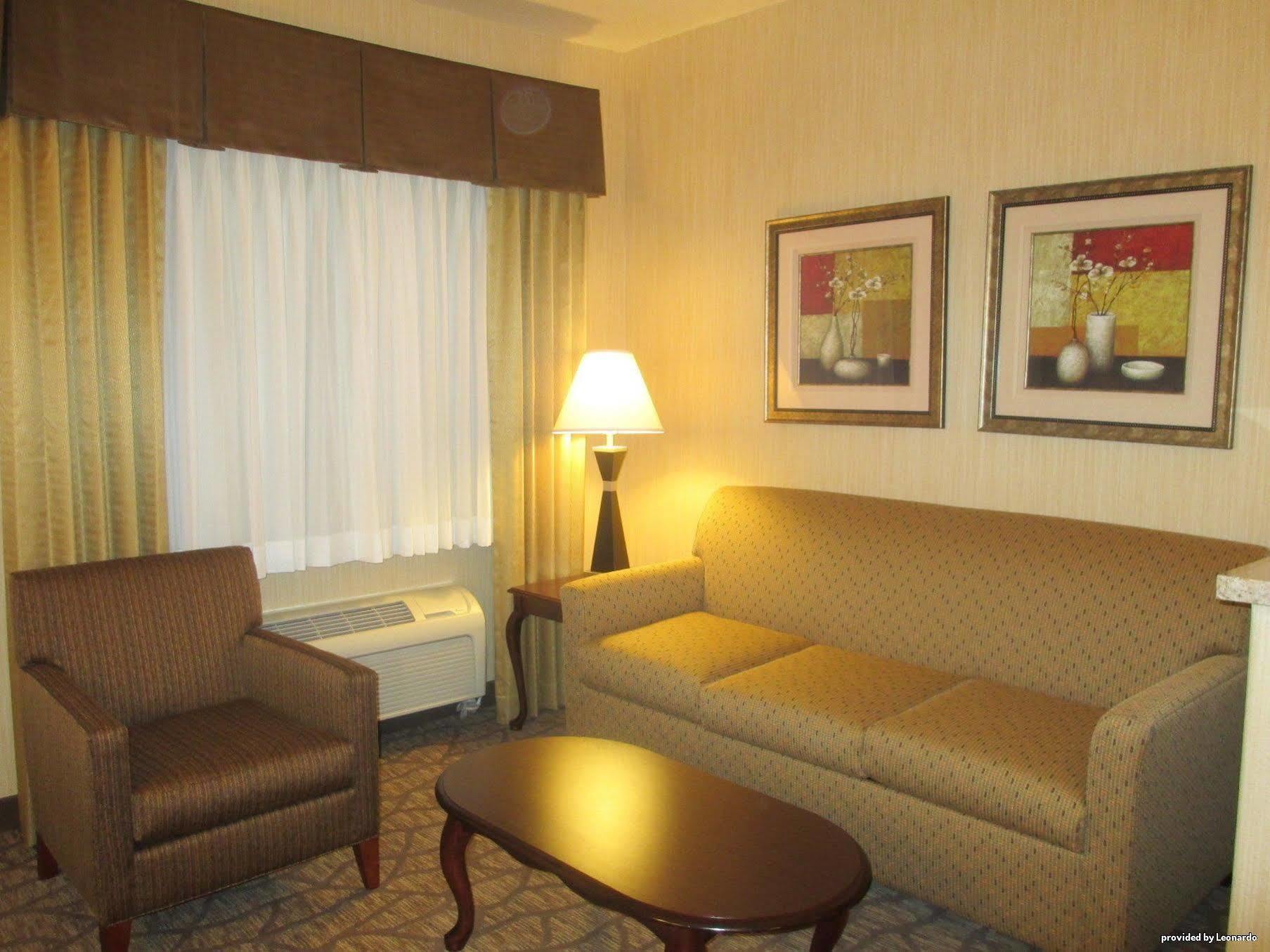 Best Western San Dimas Hotel & Suites Exterior foto